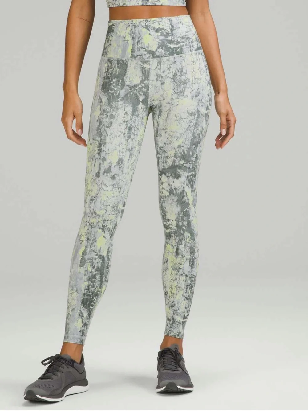 lululemon athletica excellent like